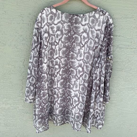 C Est. 1946 Sz 18/20W Two Layer Blouse - Picture 7 of 10